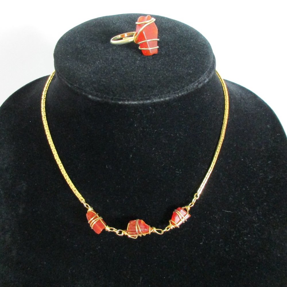 VTG Set of Amber Colored Cut Stones Necklace & Ring